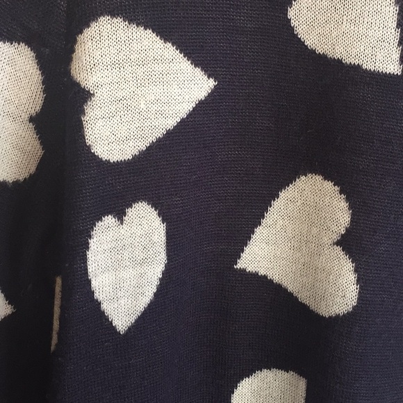 LOFT Heart sweater - Picture 5 of 7